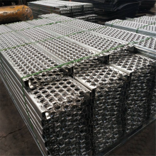 Serrated Metal Safety Grating Industrial Stair Treads